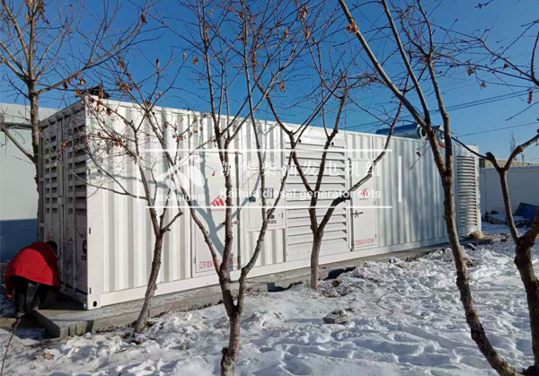 新疆某企業1500KW康明斯發電機組成功交付